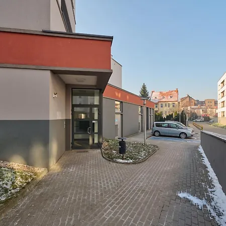 Apartment Lively In With Balcony And Desk By Renters *